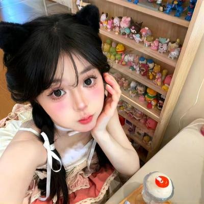 她和她的恋爱小动作